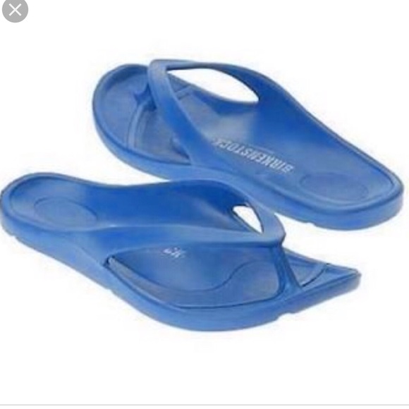 birkenstock plastic flip flops